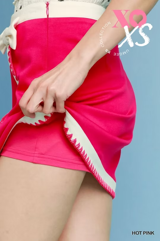 Colette Chic Contrast-Trim Mini Skirt Hot Pink