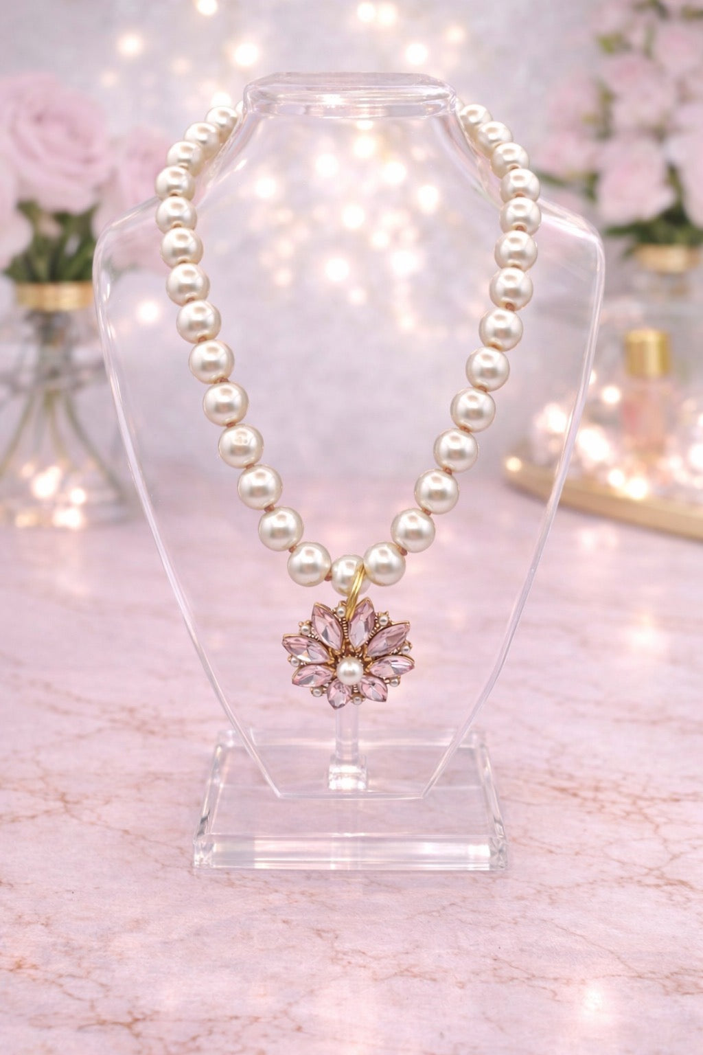 Light Pink Flower Pendant Pearl Necklace