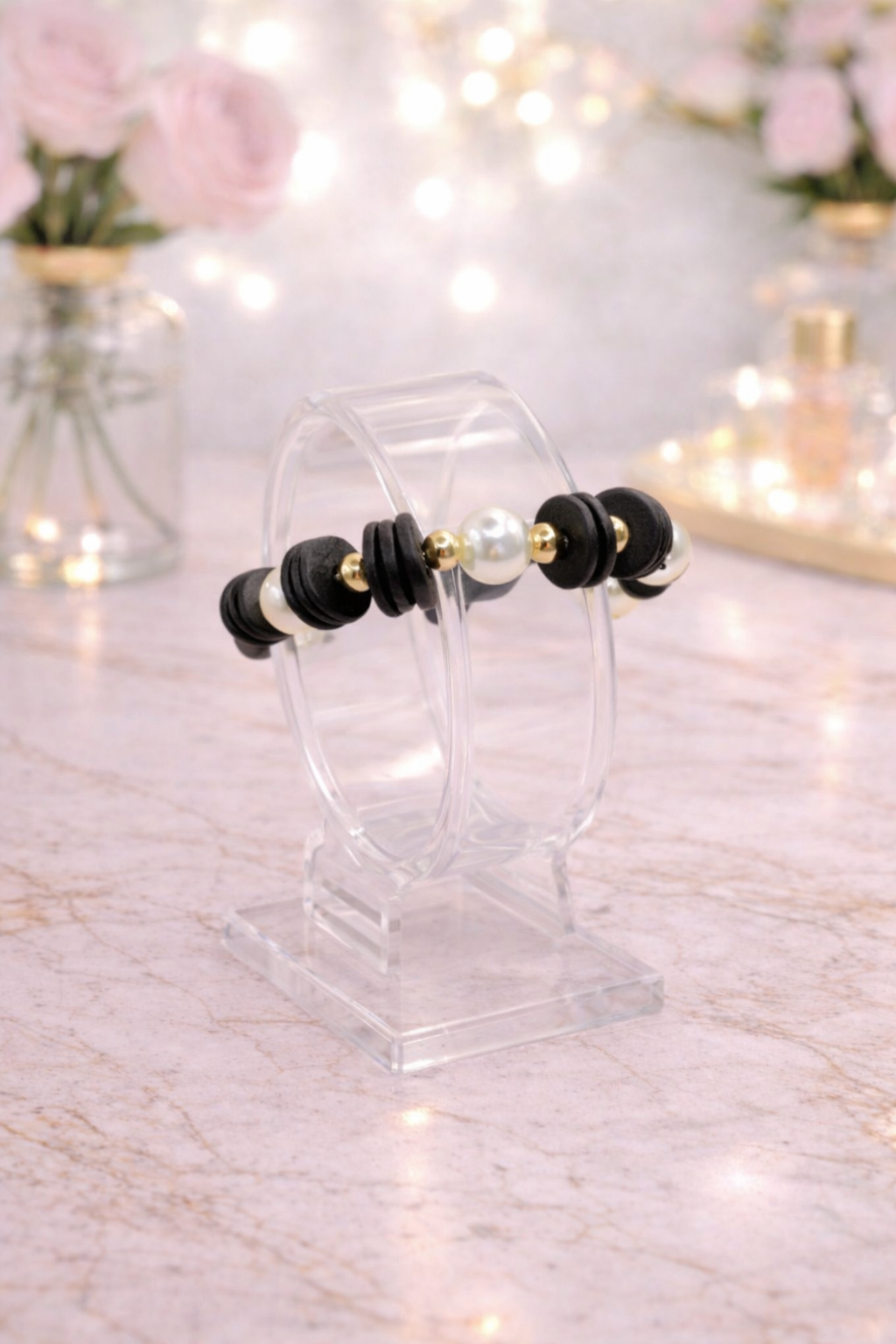 Black and Pearl Beaded Bracelet