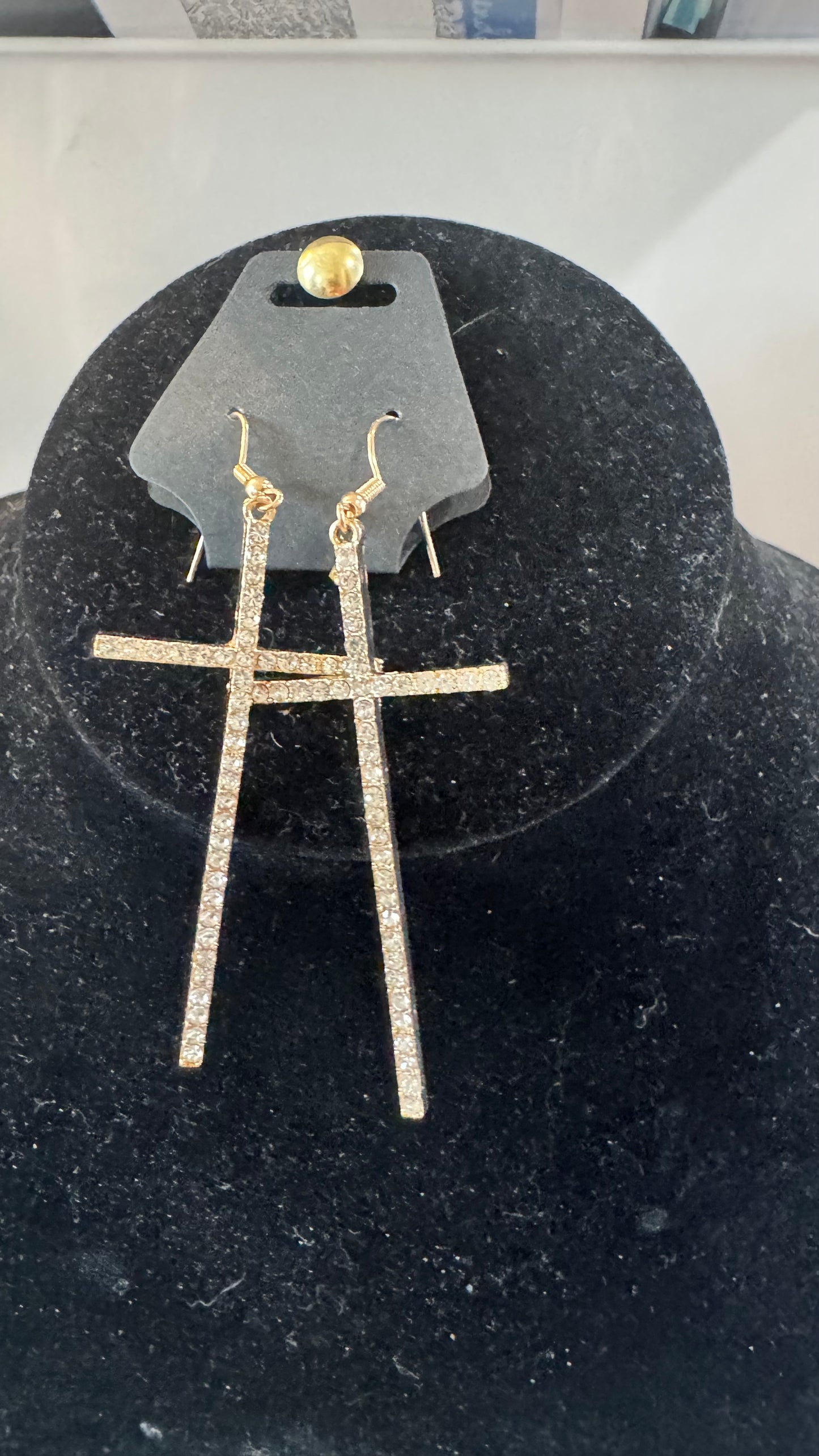 E43 Crystal Cross Earrings