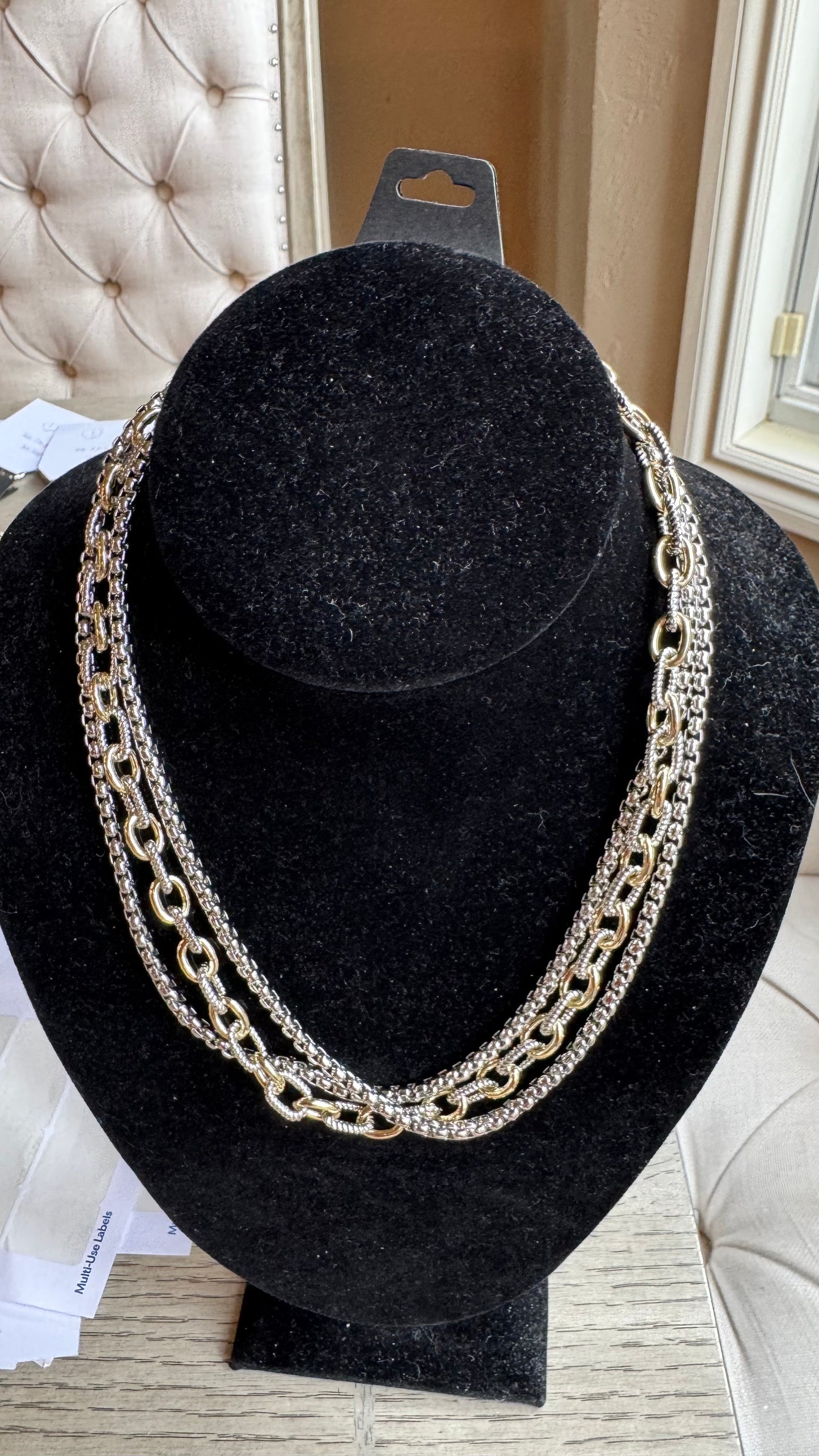N9 3 Chain Necklace