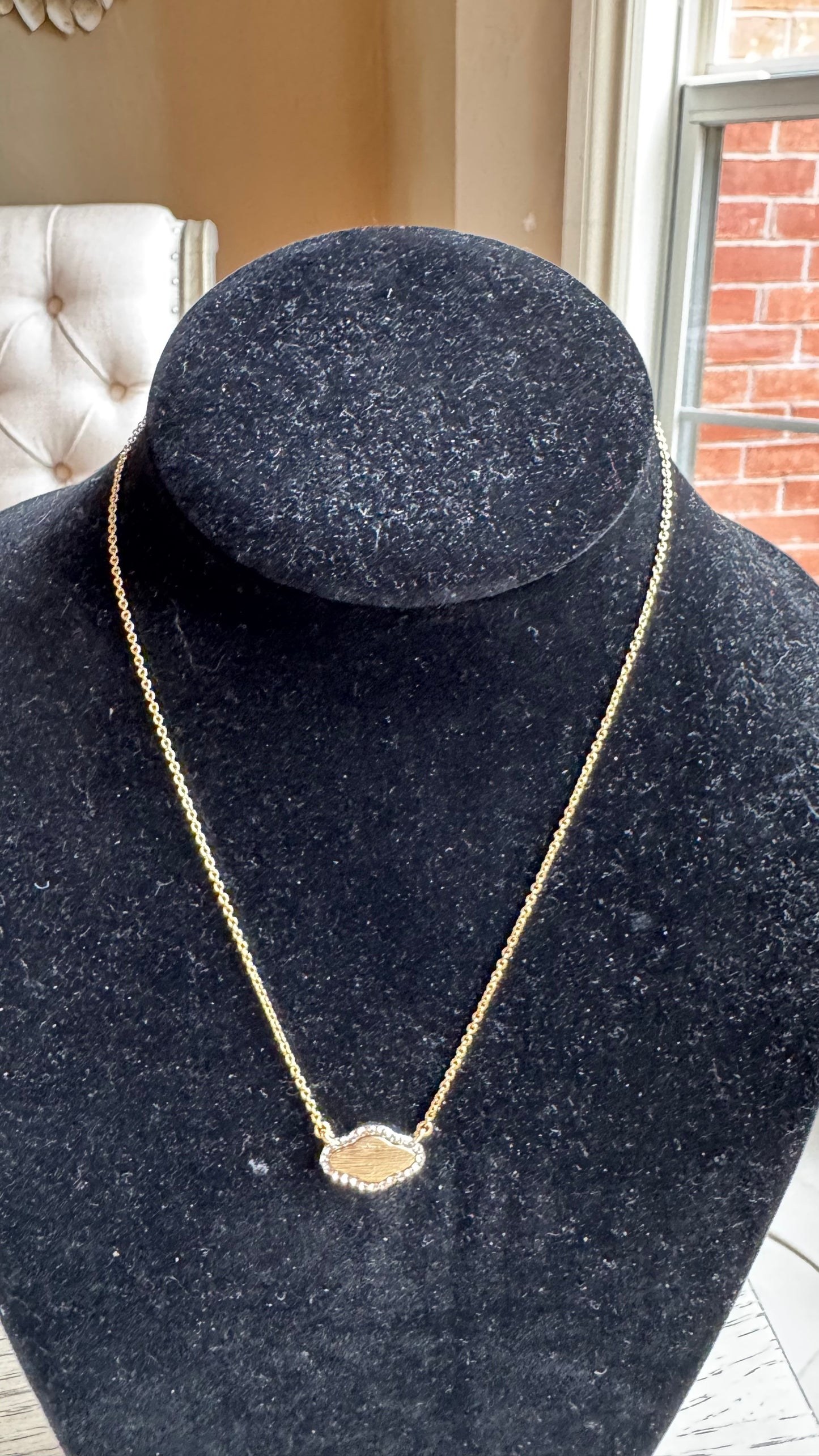 N17 Dainty Gold and Crystal Necklace