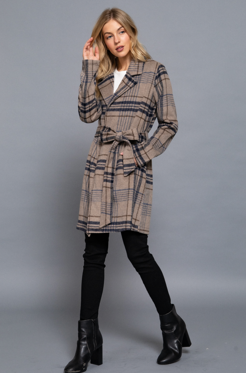 Ivy Long Sleeve Belted Plaid Woven Jacket Taupe/Navy
