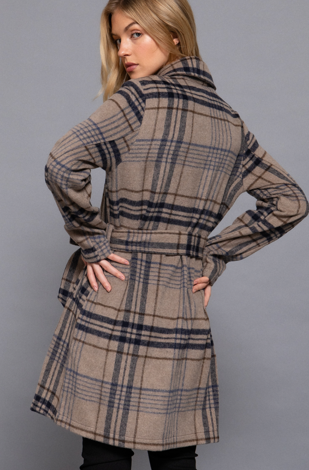 Ivy Long Sleeve Belted Plaid Woven Jacket Taupe/Navy