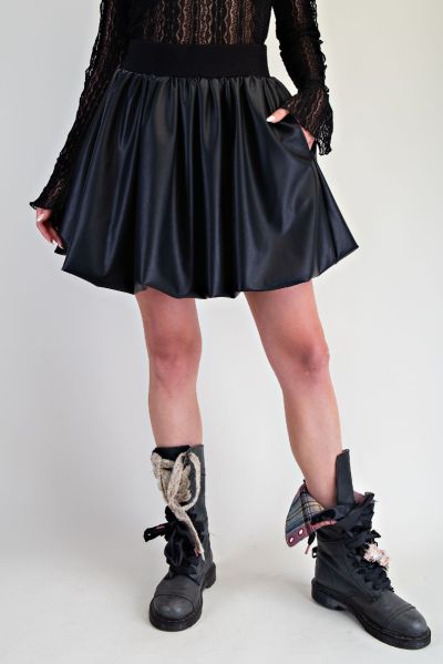 Carrie Bubble Hem Faux Leather Mini Skirt Black