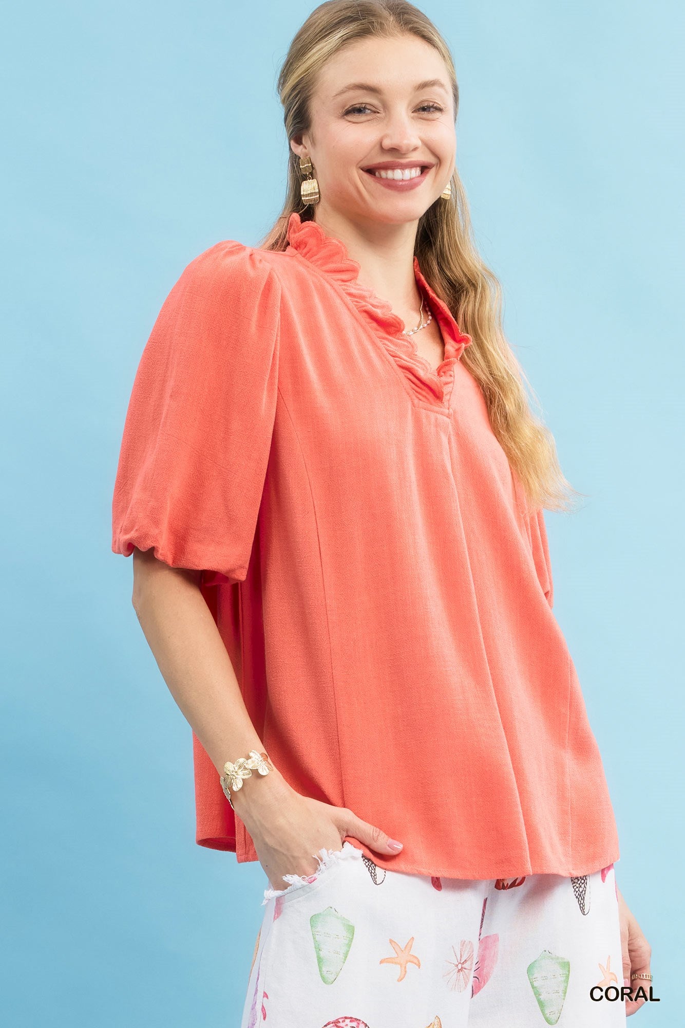 Maris Linen Scallop Trim V-Neck Top Coral