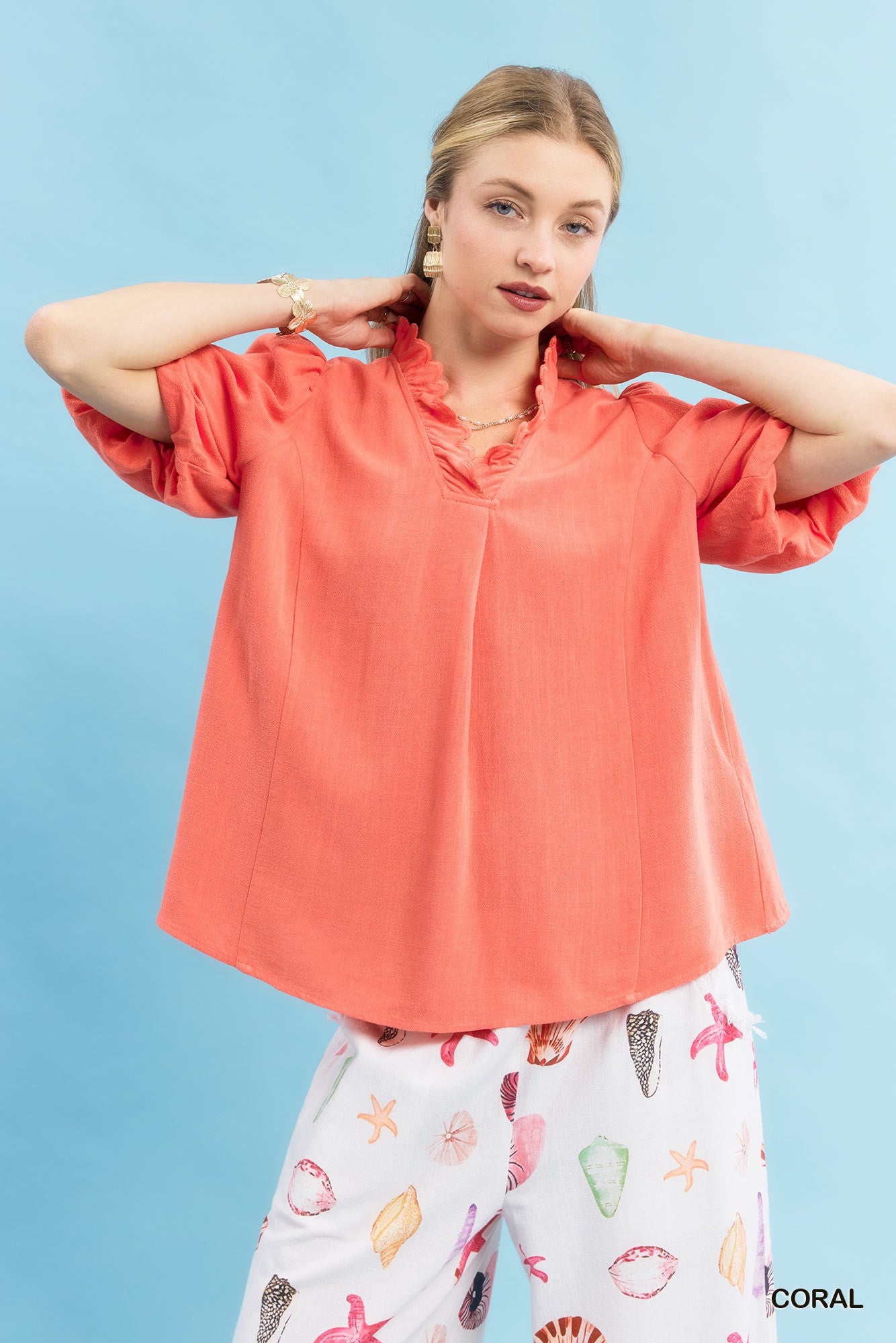 Maris Linen Scallop Trim V-Neck Top Coral