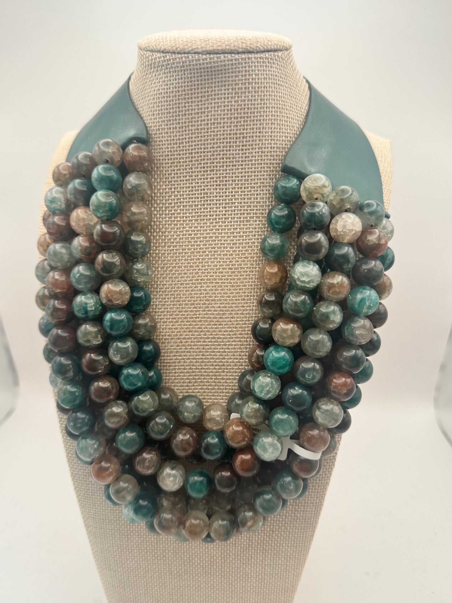 7 Strand Green Pearl Magnetic Necklace