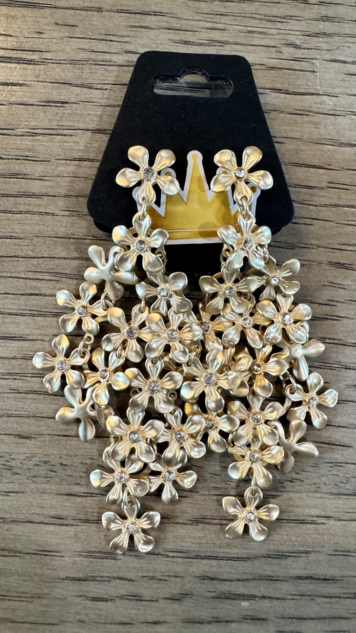E1 Gold Flower Earrings