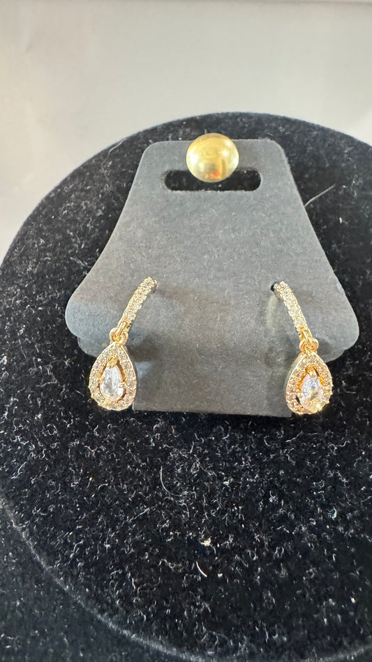 E38 Crystal Teardrop Cuff Earrings