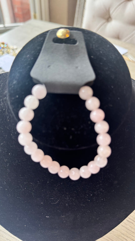 B17 White Bead Bracelet
