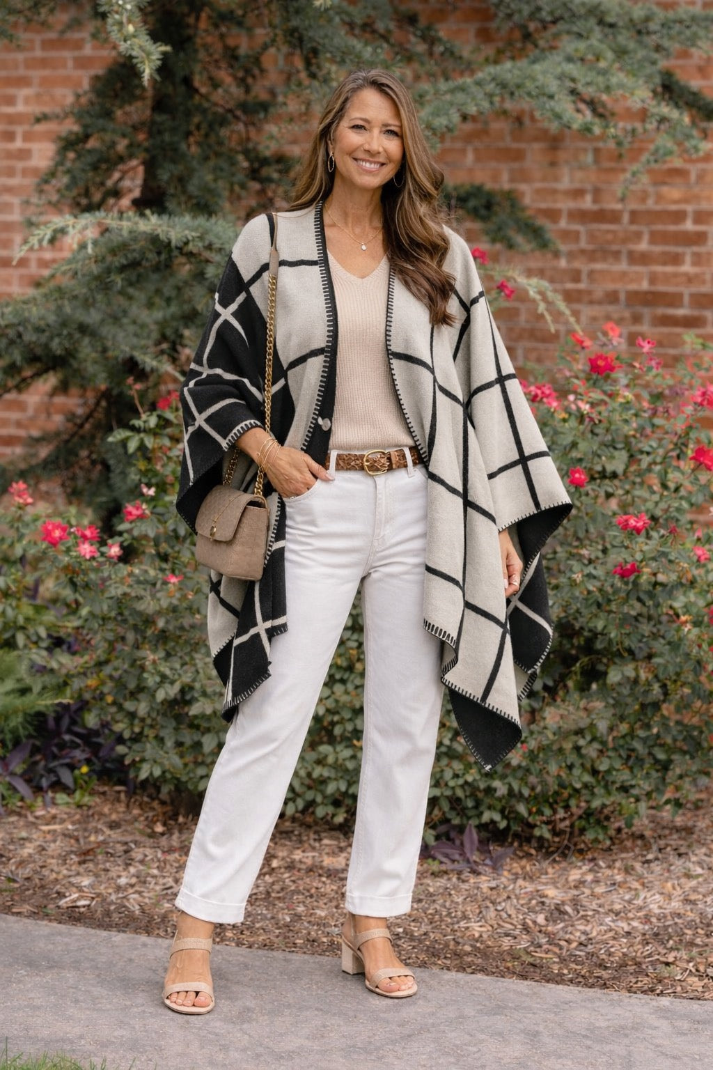 A65 Black Grey Dual-Tone Check Printed Cozy Reversible Ruana