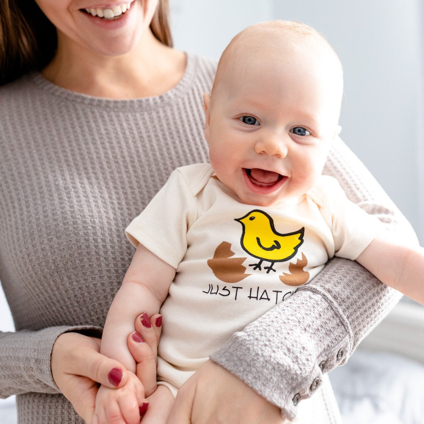 Just Hatched Short Sleeve Romper, hat & Blanket Gift Set