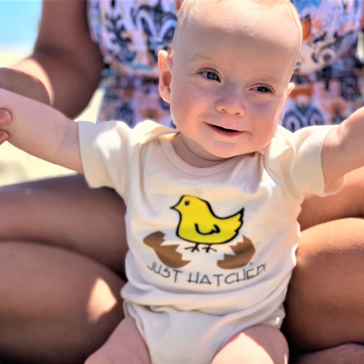 Just Hatched Short Sleeve Romper & hat Gift Set