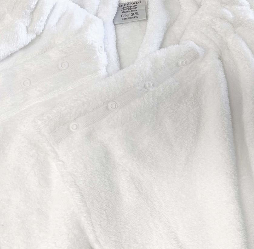 Plush Microfiber Spa Wrap, White, Snap Closure