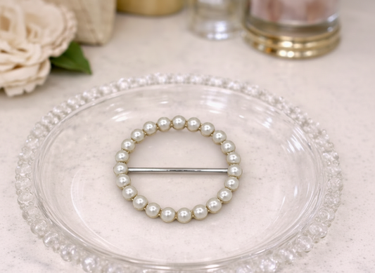 Pearl Silver Circle T-Shirt Tie