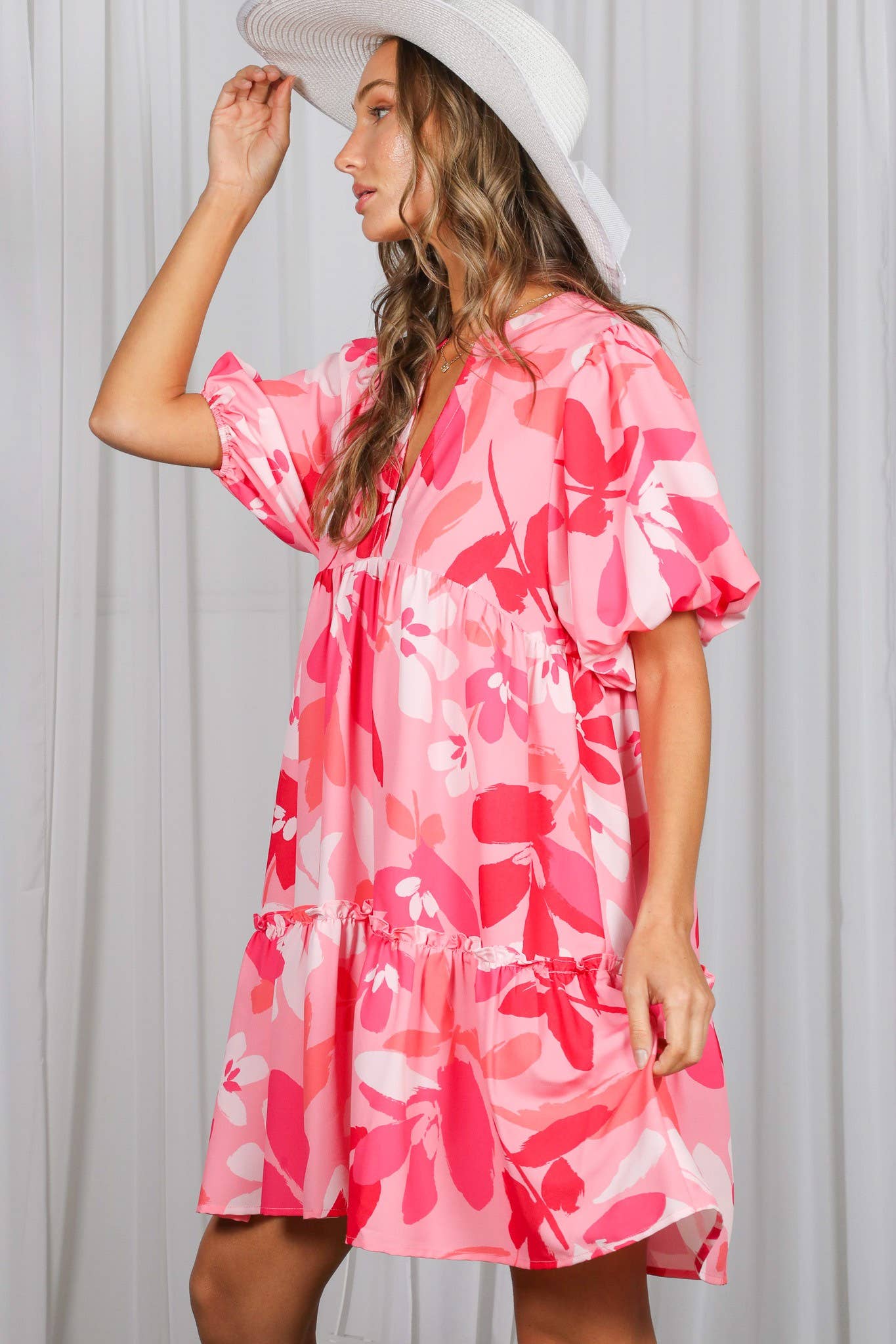 Lumi Floral Print V-Neck Tired Baby Doll Mini Dress VD82057M: Pink / L