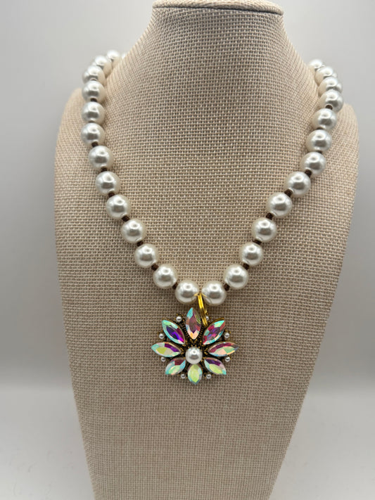 AB Stone Flower Pearl Necklace