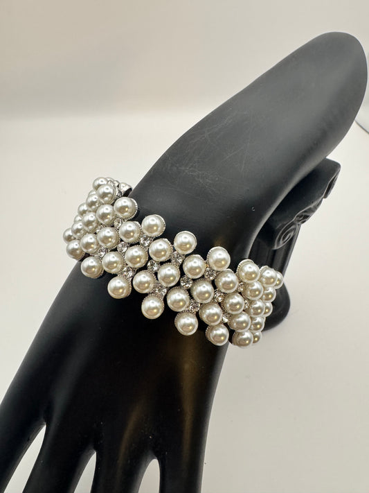 Pearl and Crystal Silver Bracelet